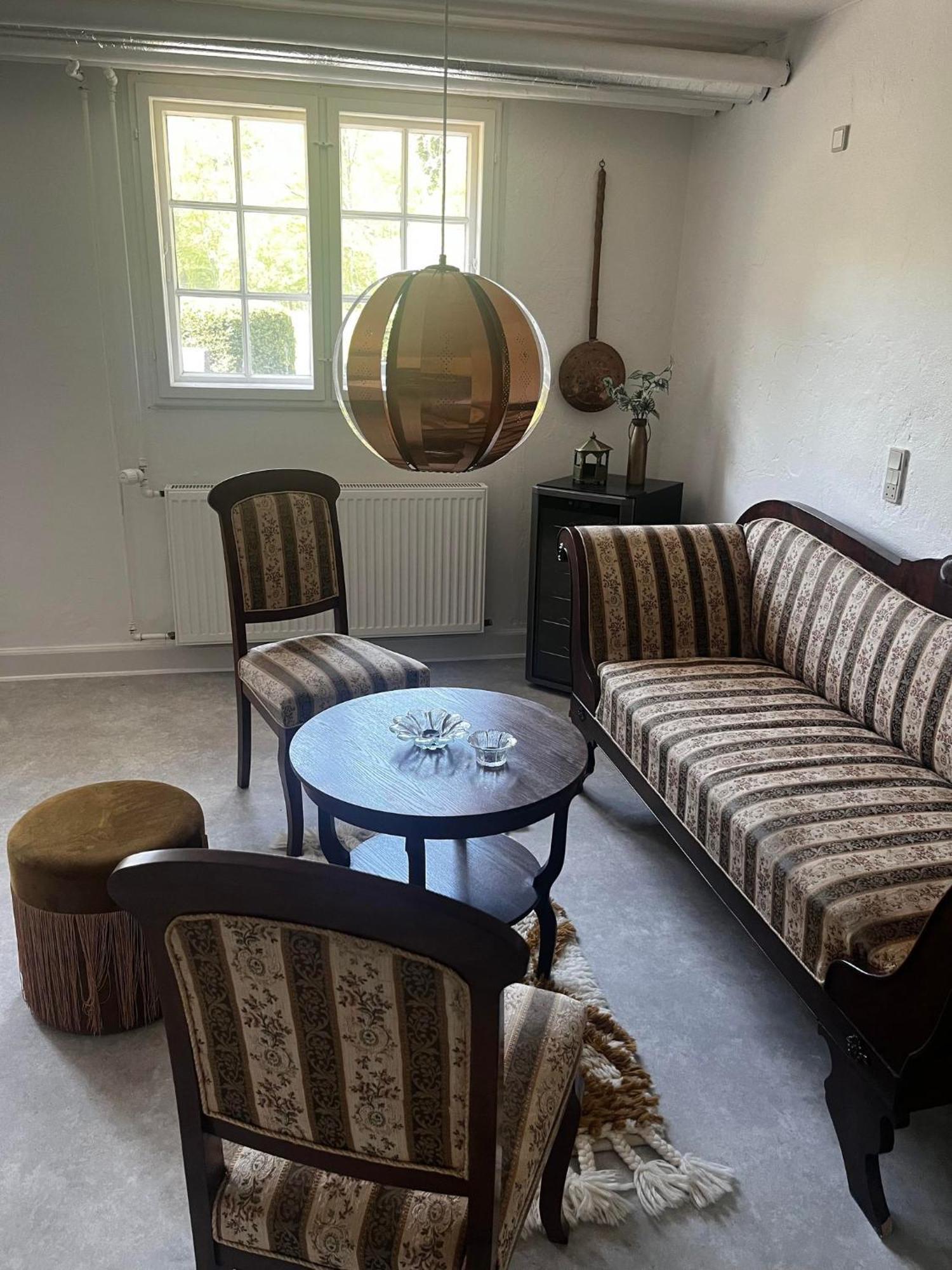 Sakskøbing Rosenlund Gods - Kaelder B&B المظهر الخارجي الصورة